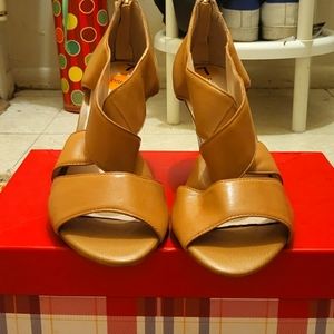 Franco Sarto Brown Leather Wedges Size 7